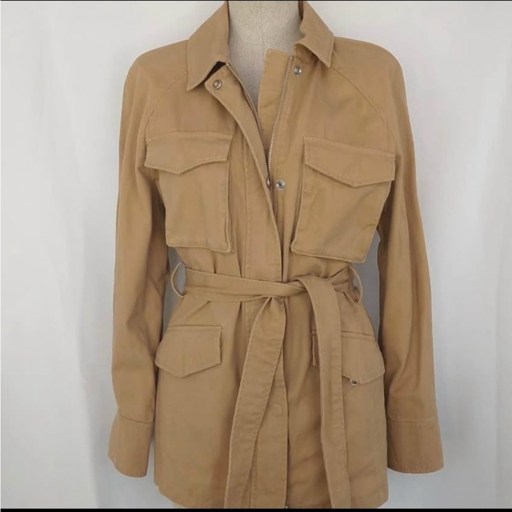 7 for all mankind, belted utility trench jacket. Size small.